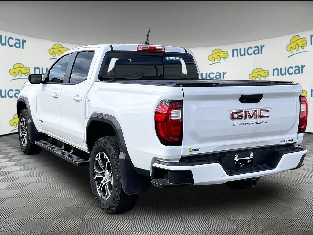 Used 2025 White GMC AT4 image 4