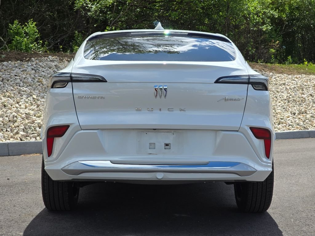 Used 2024 White Buick Avenir image 19