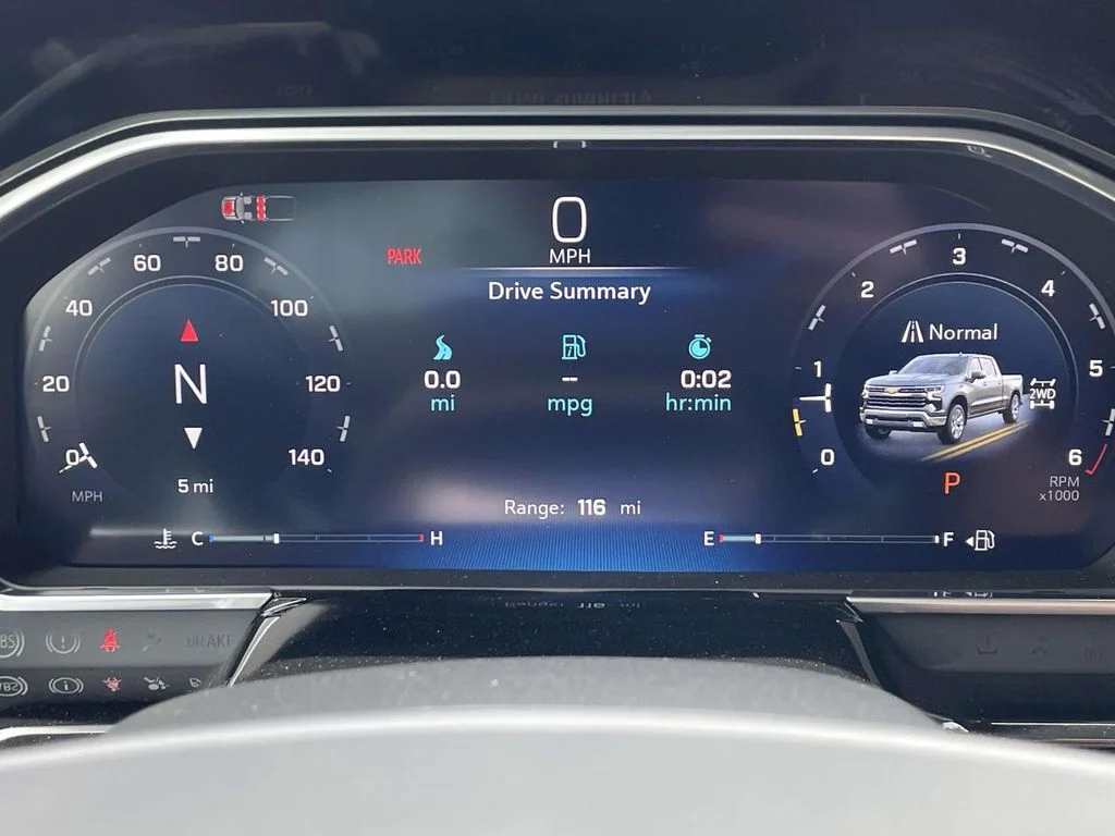New 2026 Summit White Chevrolet LT image 22