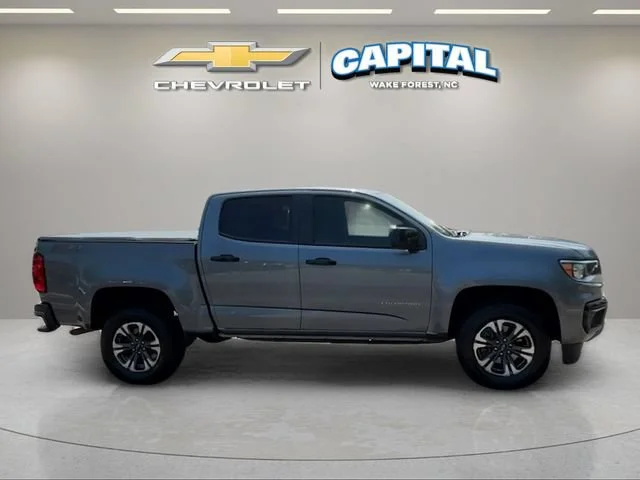 Used 2022 Satin Steel Metallic Chevrolet Z71 image 7