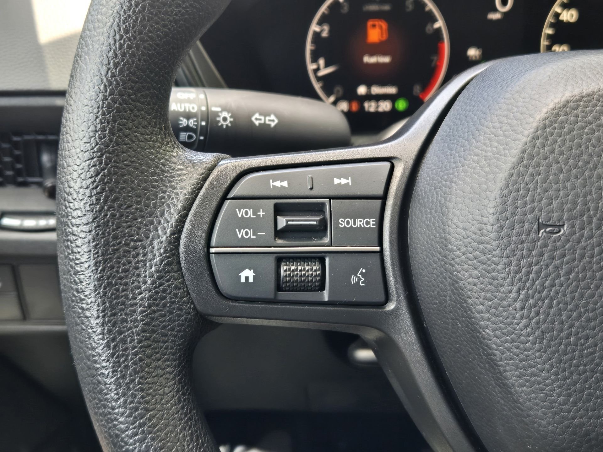 Used 2025 Canyon River Blue Metallic Honda EX image 25