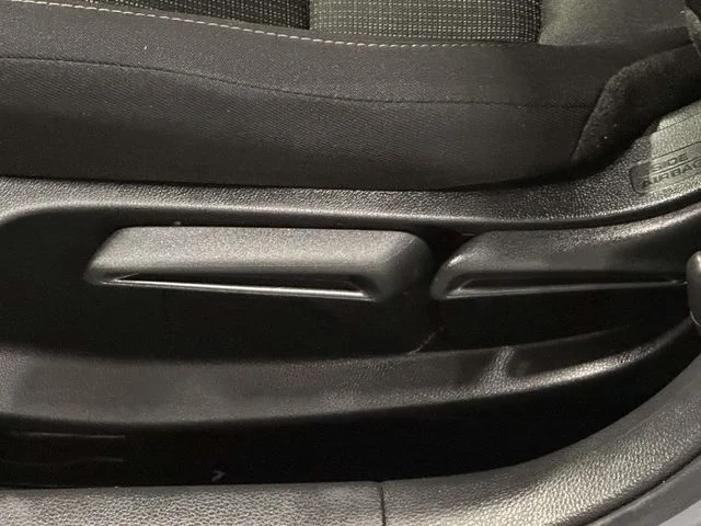 2023 Honda Civic LX - Photo 14