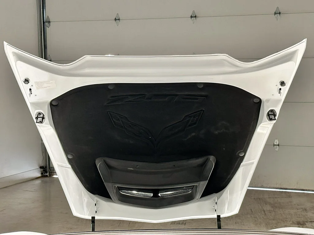 Used 2016 Arctic White Chevrolet Z06 3LZ image 28