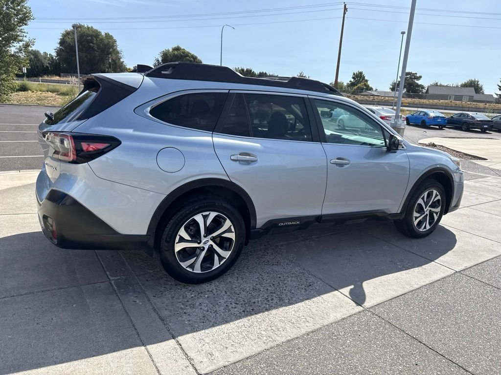 Used 2020 Ice Silver Metallic Subaru Limited image 6