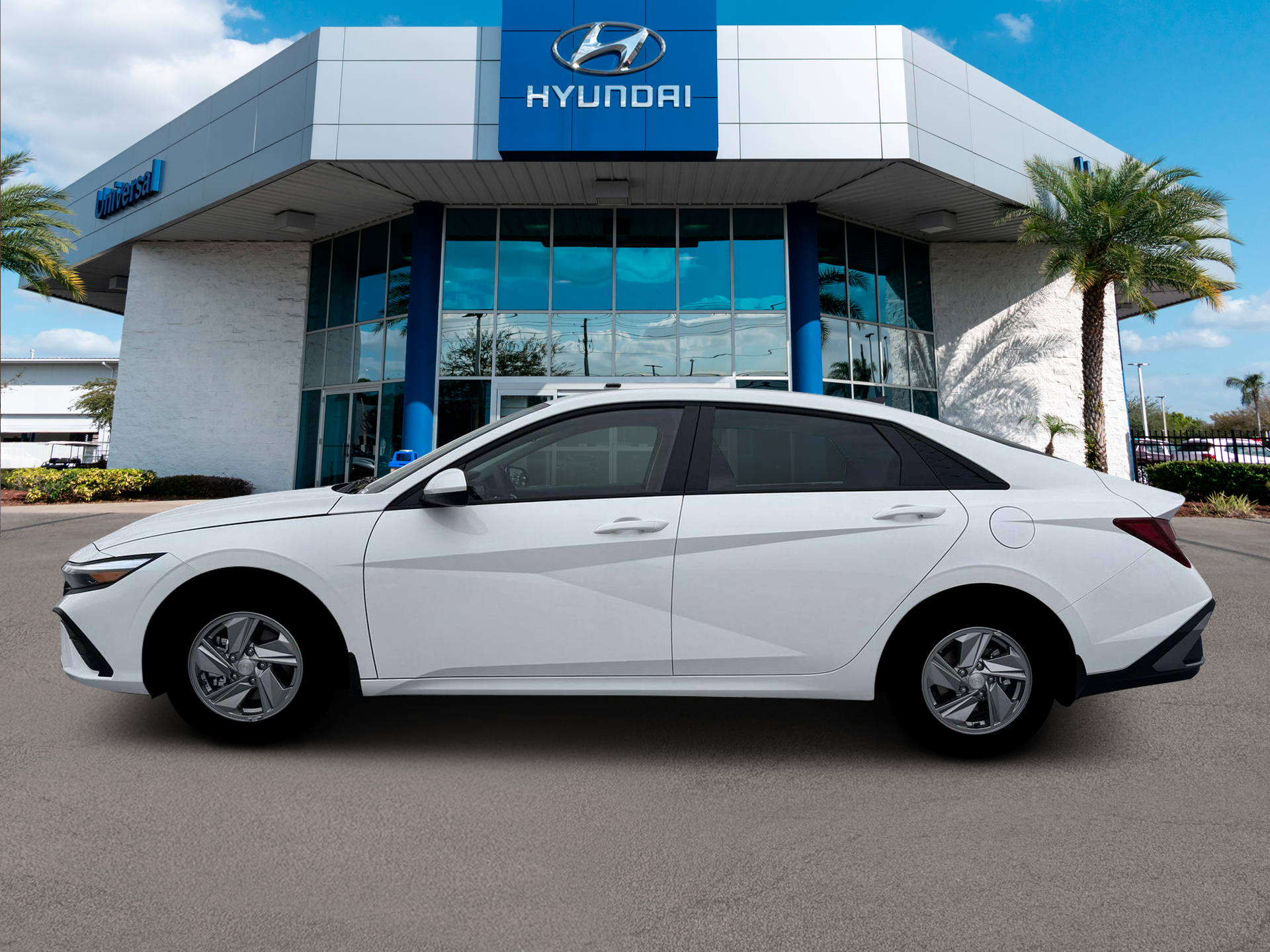 New 2026 White Hyundai SE image 3