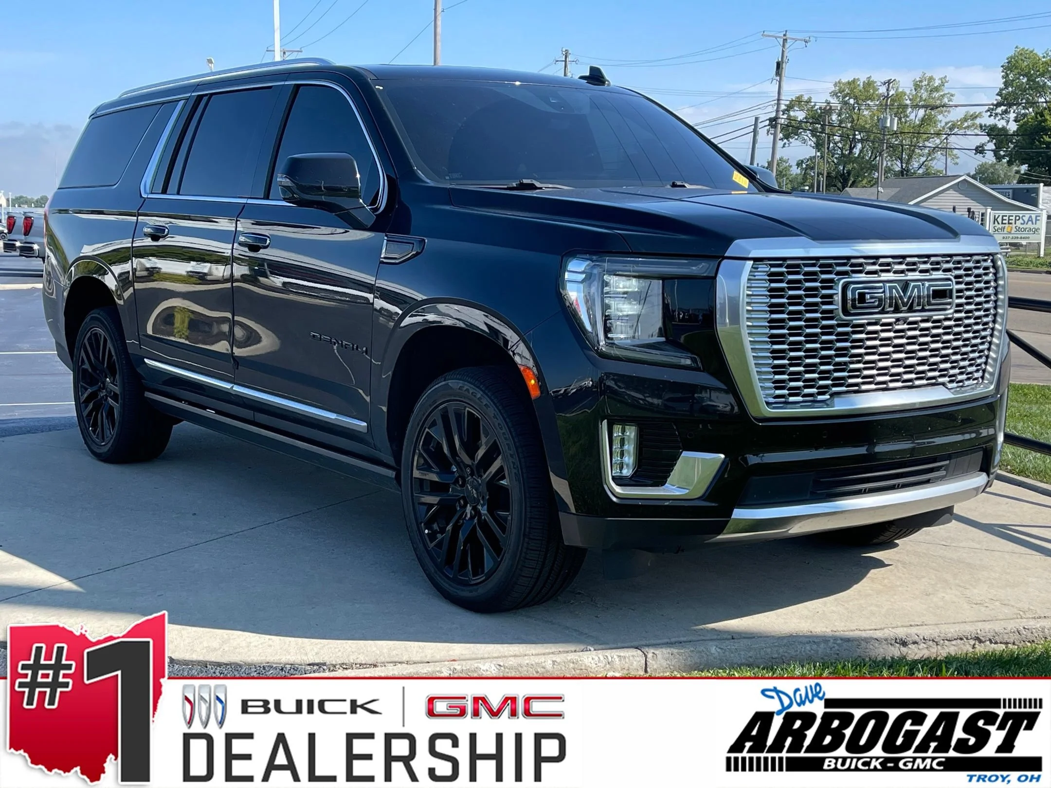 Used 2021 ONYX BLACK GMC Denali image 1