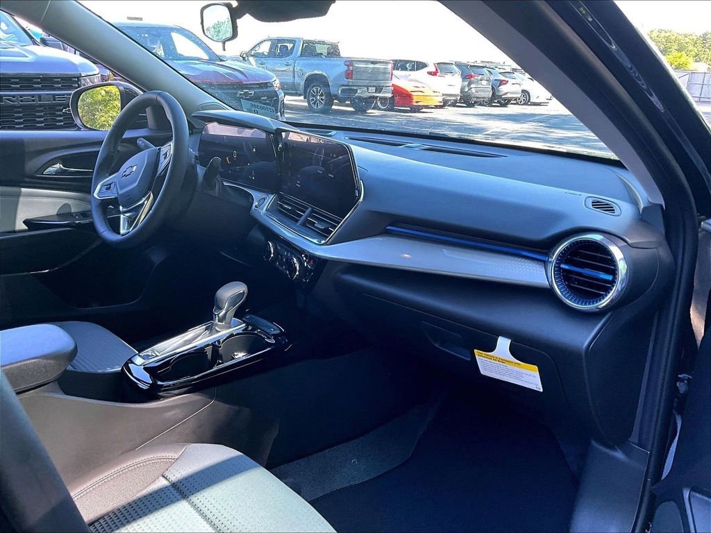 2026 Chevrolet Trax — photo 10