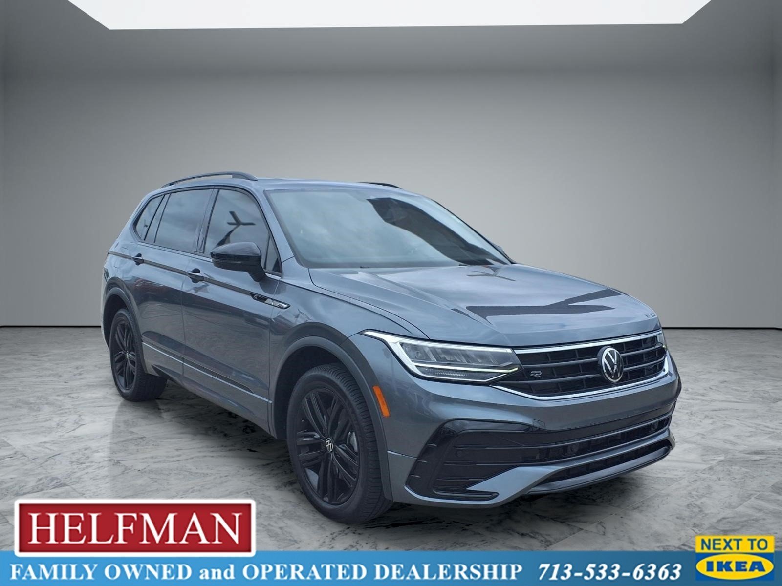 2022 Volkswagen Tiguan 2.0T SE R-Line Black's photo