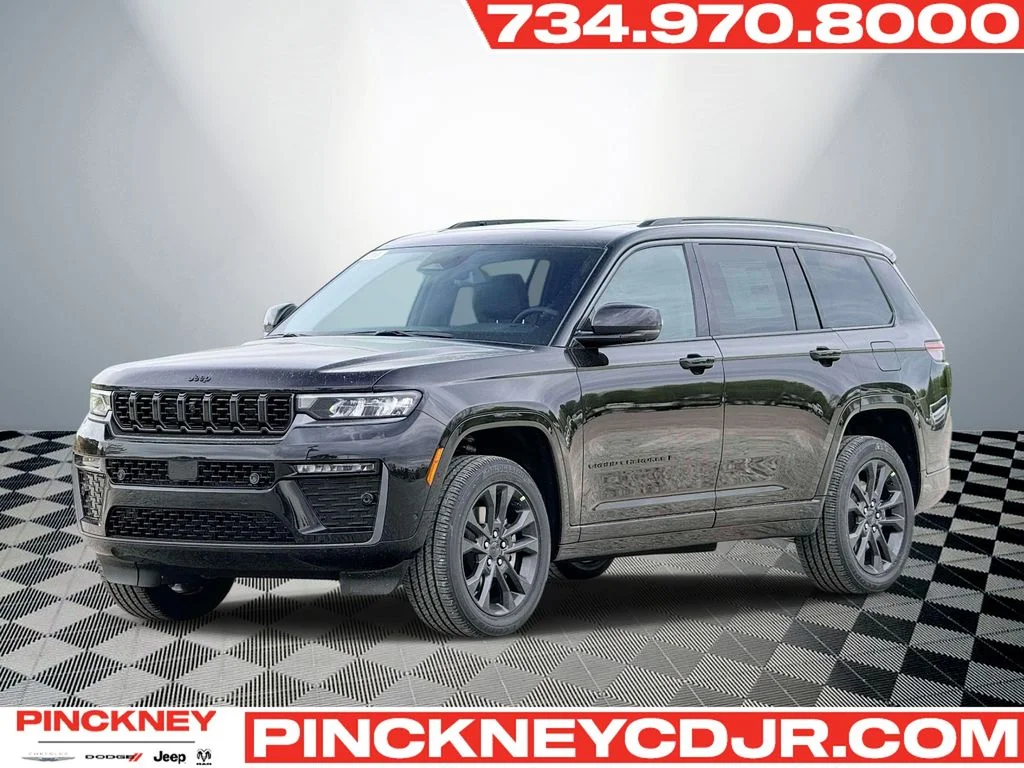 New 2026 Diamond Black Crystal Pearl-Coat Exterior Paint Jeep Limited image 1