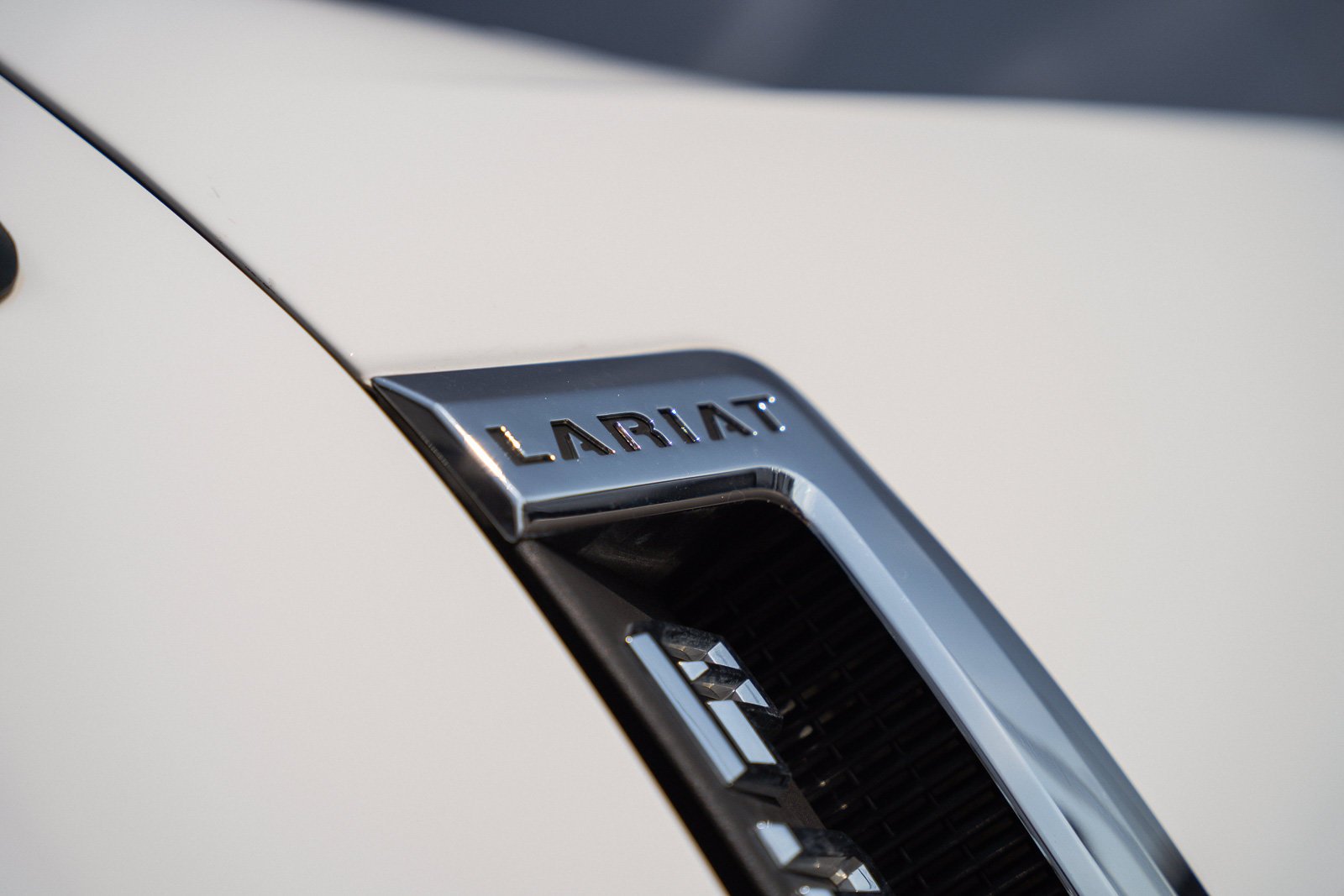Certified Used 2019 White Ford Lariat image 20