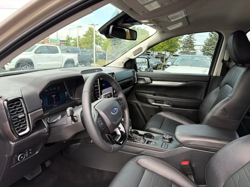 Used 2025 Gray Ford Lariat image 13