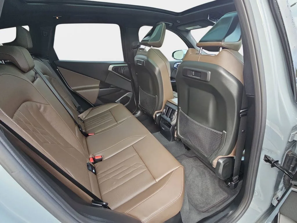 Used 2025 Gray Metallic BMW 30 xDrive image 13