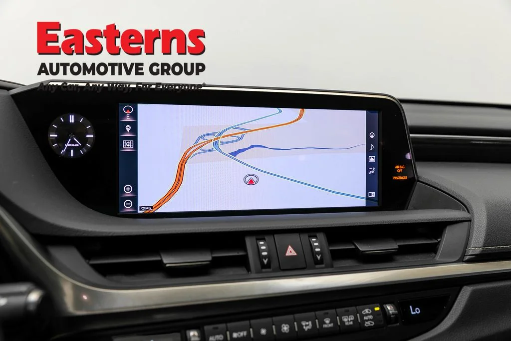 Used 2019 Silver Lexus 350 Ultra Luxury image 19