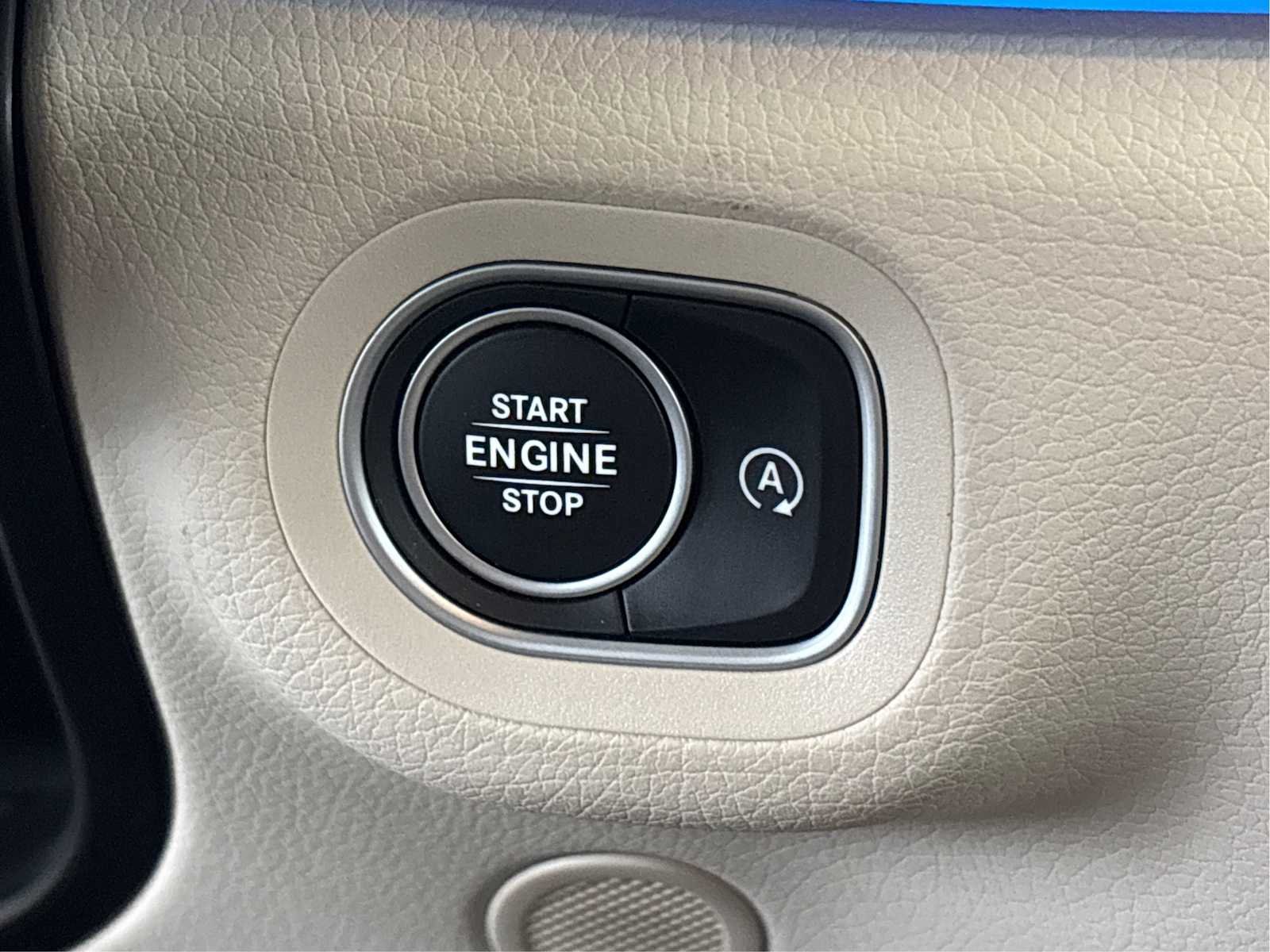Certified Used 2024 Polar White Mercedes-Benz GLE 350 image 31