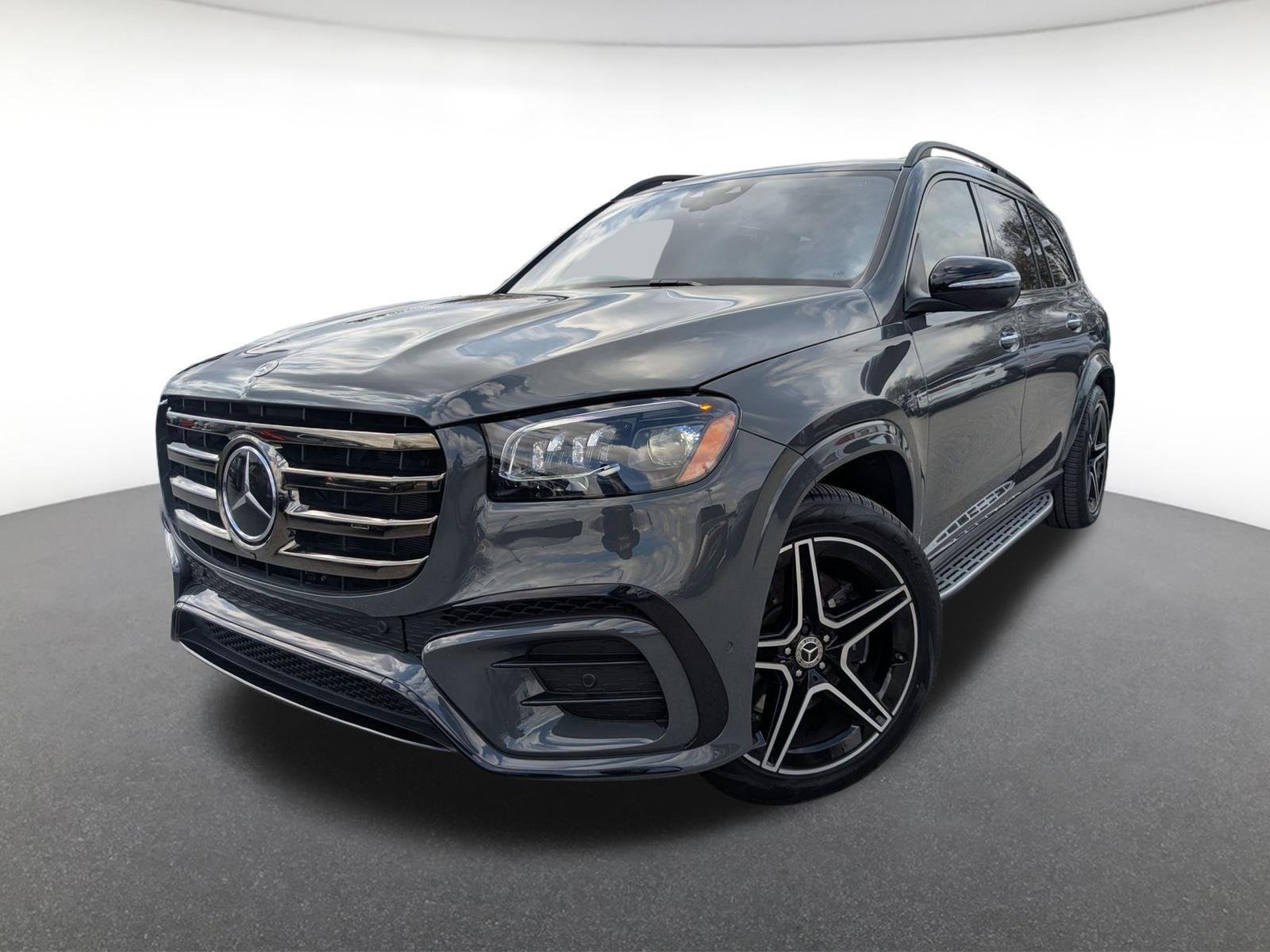 Used 2025 MANUFAKTUR Signature Silicon Grey Mercedes-Benz GLS 450 image 1
