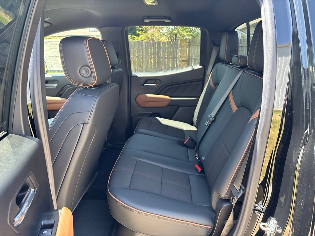 2026 GMC Canyon AT4 - Photo 16