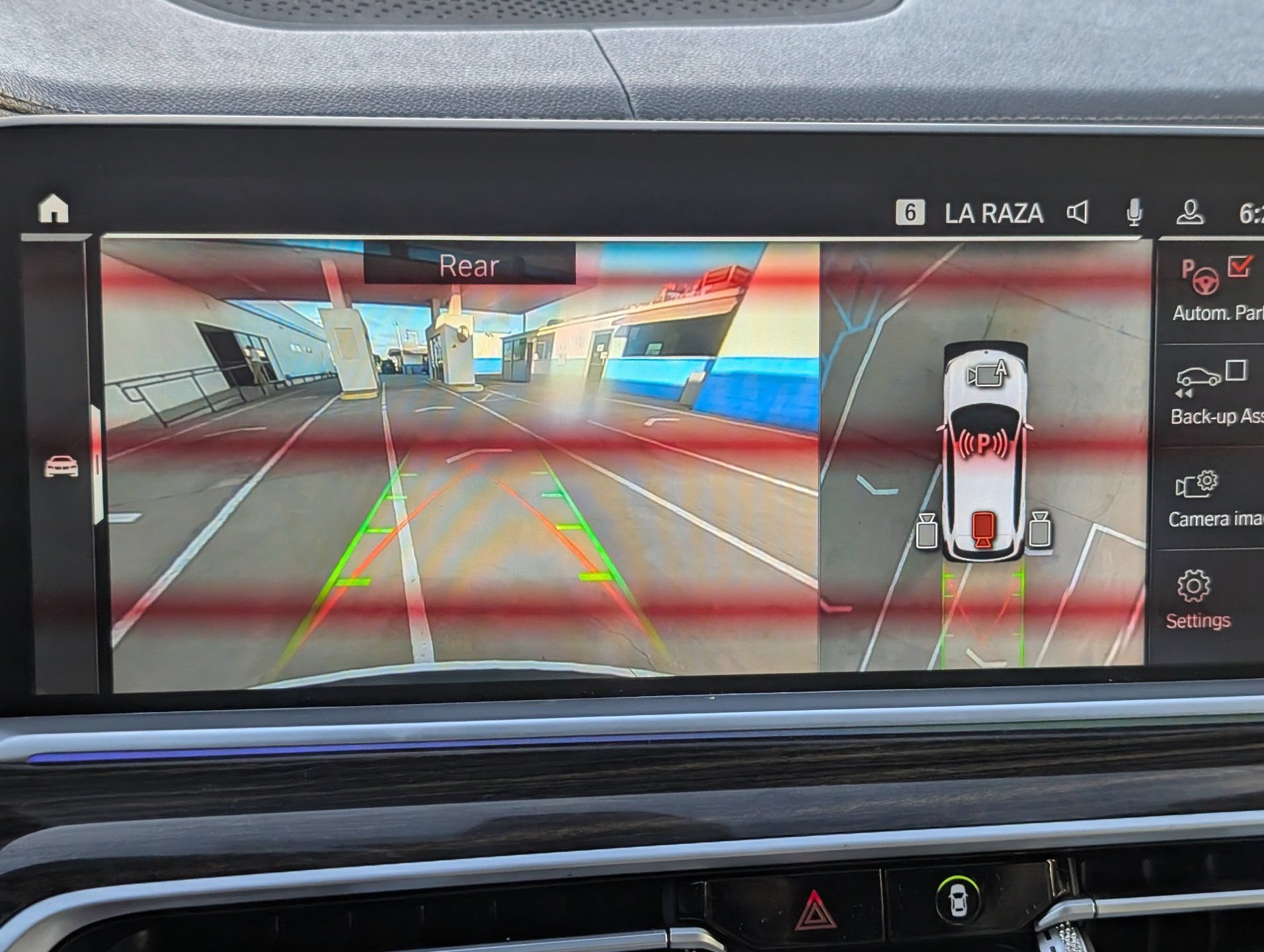 Used 2020 White BMW sDrive40i image 23