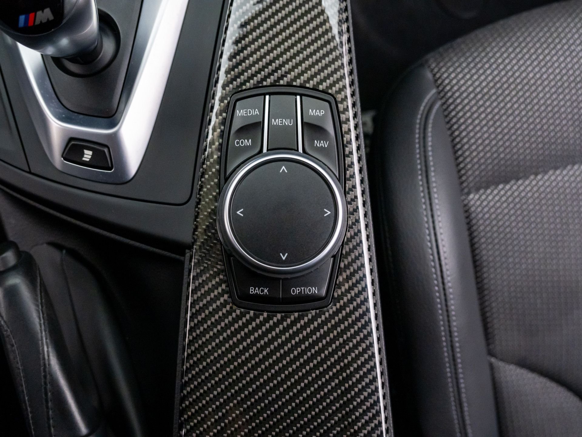 Used 2018 White BMW Base image 20