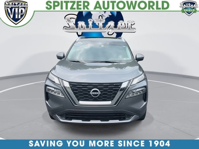 Used 2023 Gray Nissan SL image 3