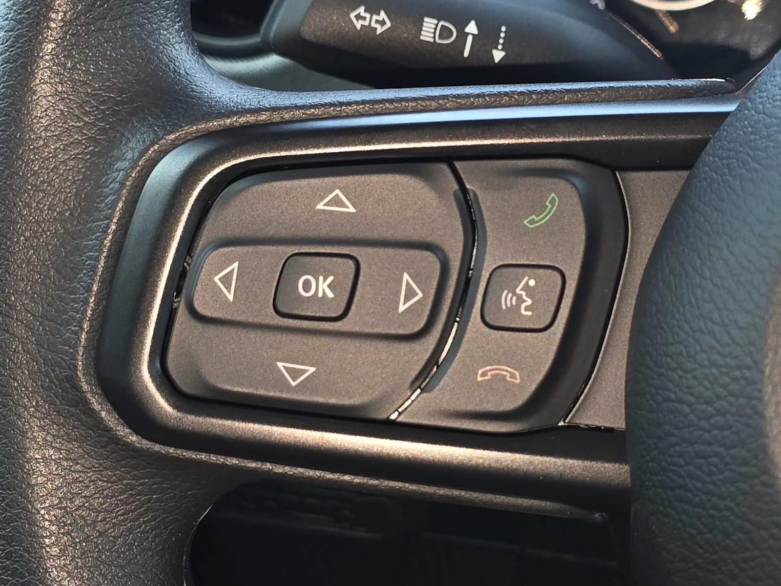 New 2026 Hydro Blue Pearlcoat Jeep Sport image 27