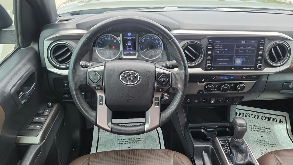 Certified Used 2022 Green Toyota Limited image 23