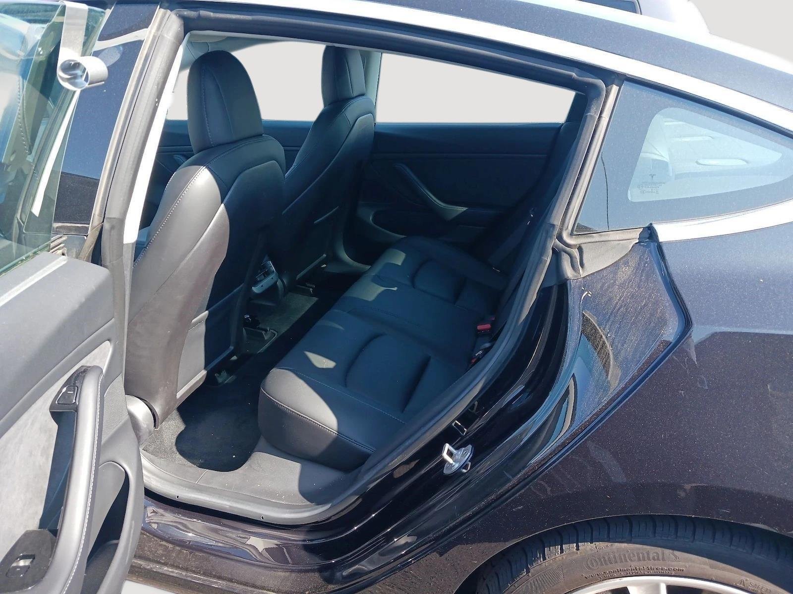 Used 2018 Obsidian Black Metallic Tesla Long Range Battery image 3