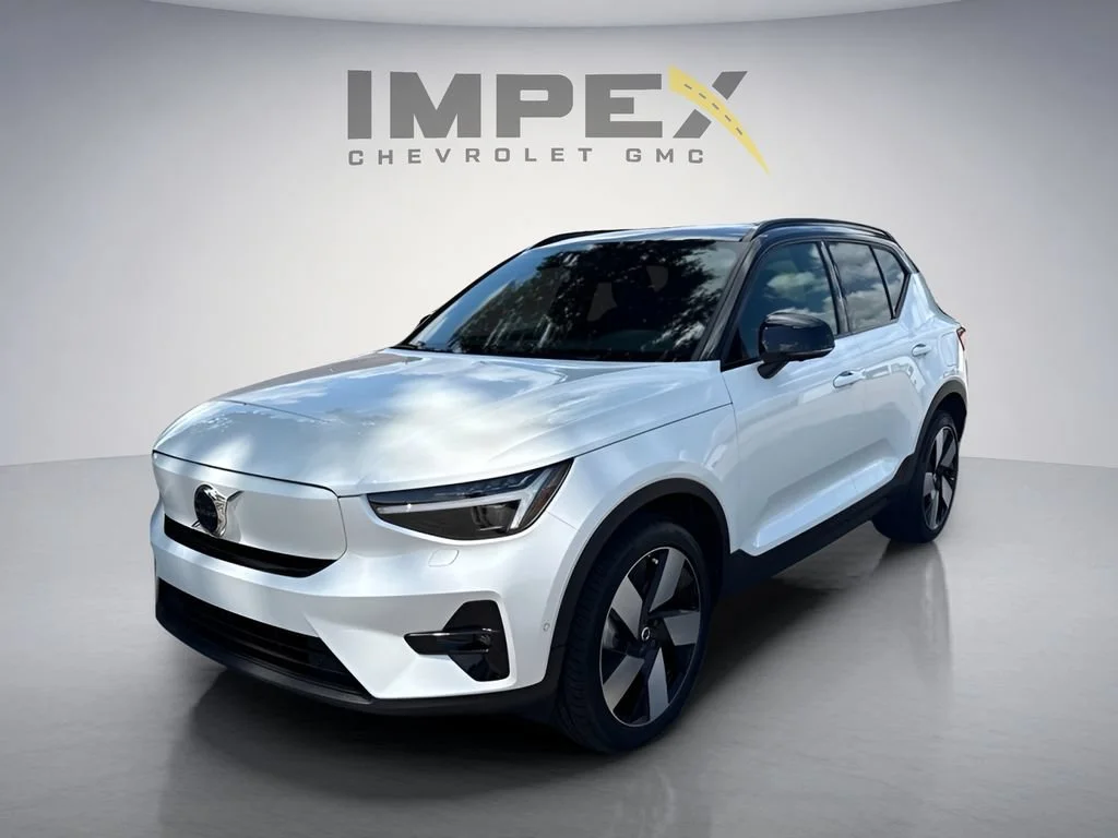 Used 2023  Volvo Ultimate image 1
