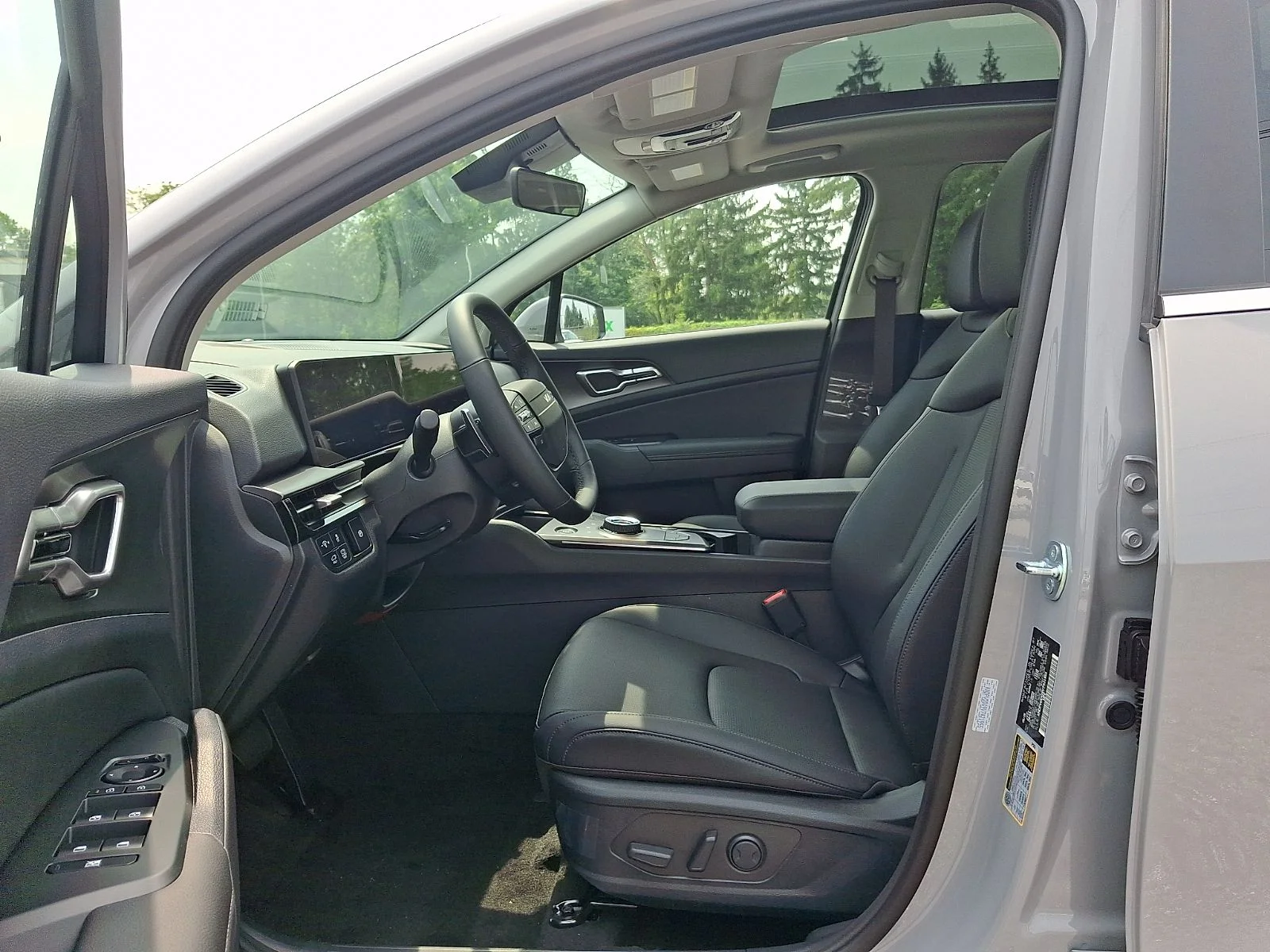 New 2027 Gray Kia EX image 13