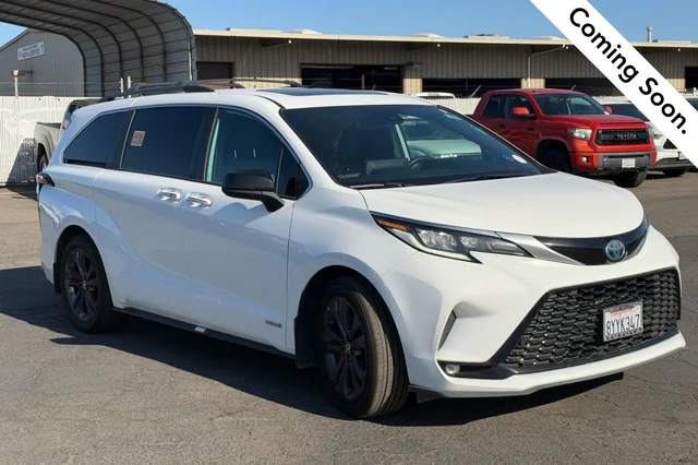 2021 Toyota Sienna XSE