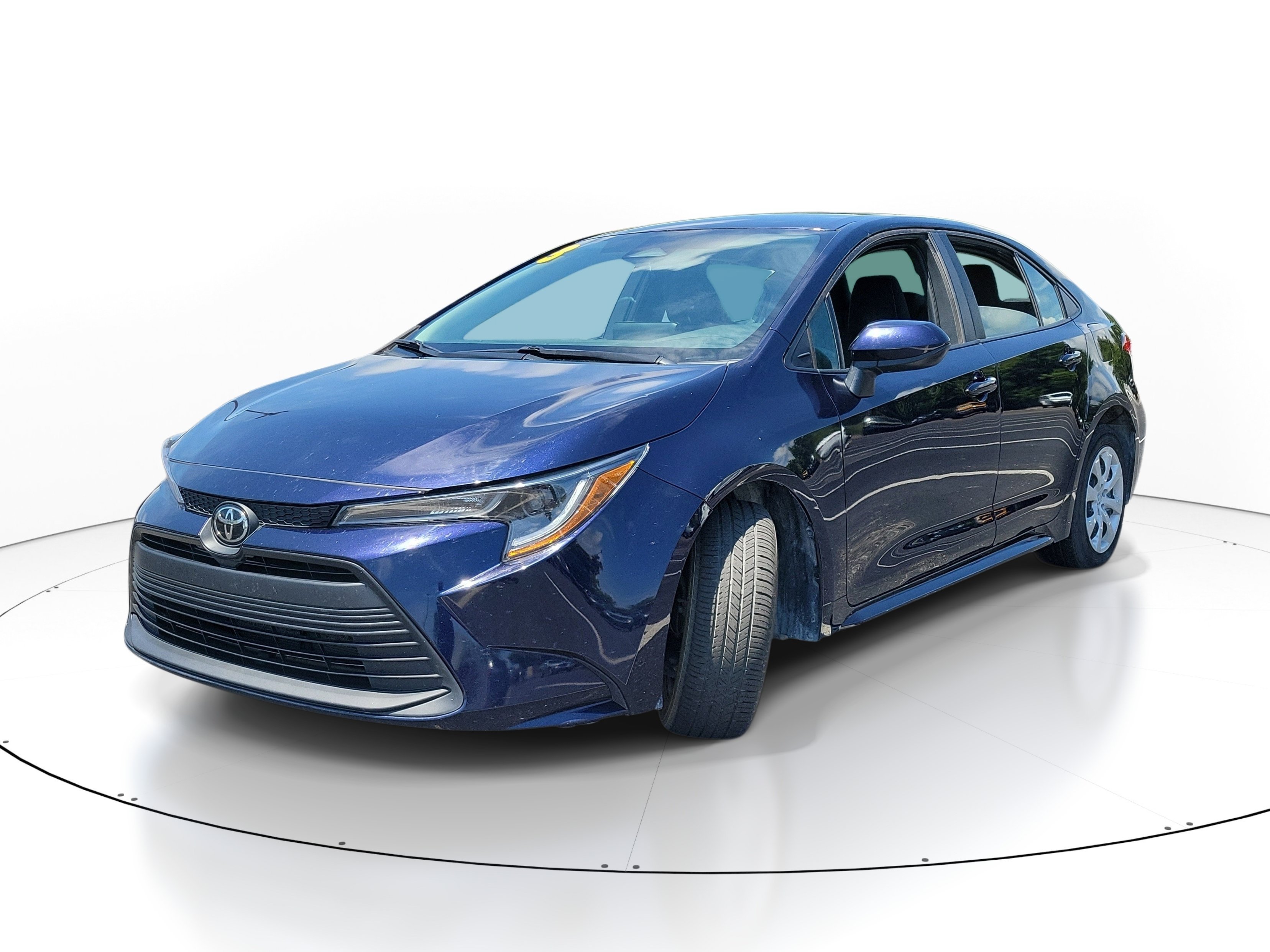 Used 2023 Blueprint Toyota LE image 2