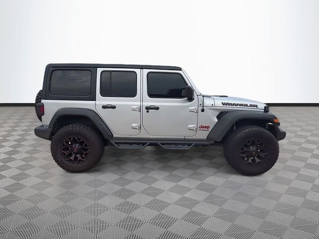 Used 2022 Silver Jeep Unlimited Sport Altitude image 6