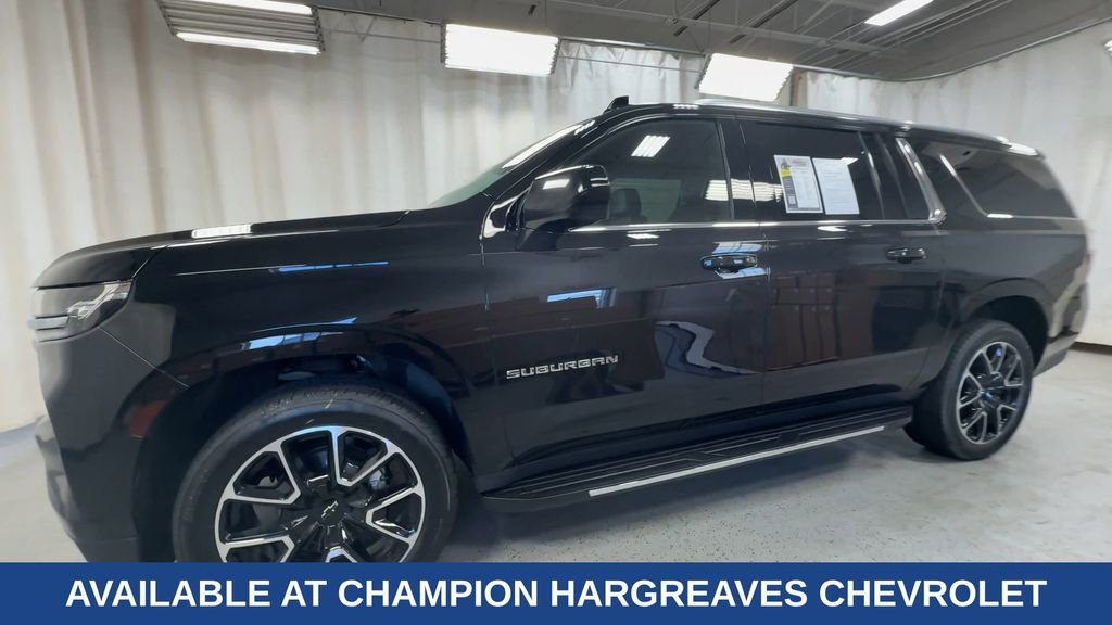 2023 Chevrolet Suburban LS photo 4