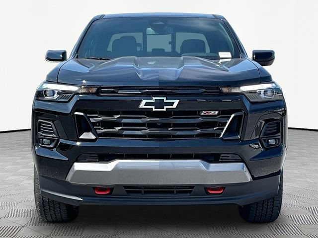 New 2026 Black Chevrolet Z71 image 2