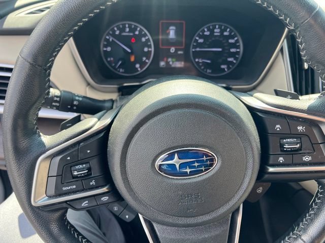 Used 2020 Crystal White Pearl Subaru Limited image 10