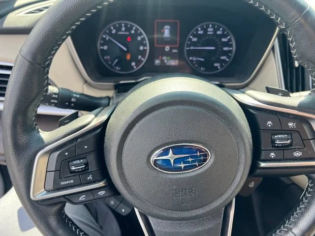 Used 2020 Crystal White Pearl Subaru Limited image 10