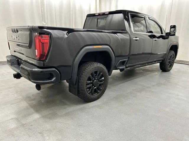 Used 2021 Black GMC Denali image 4