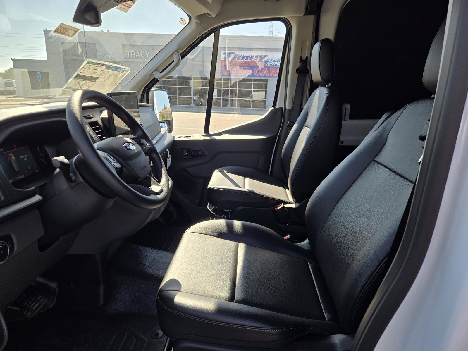 New 2026 Oxford White Ford Cargo Van image 17
