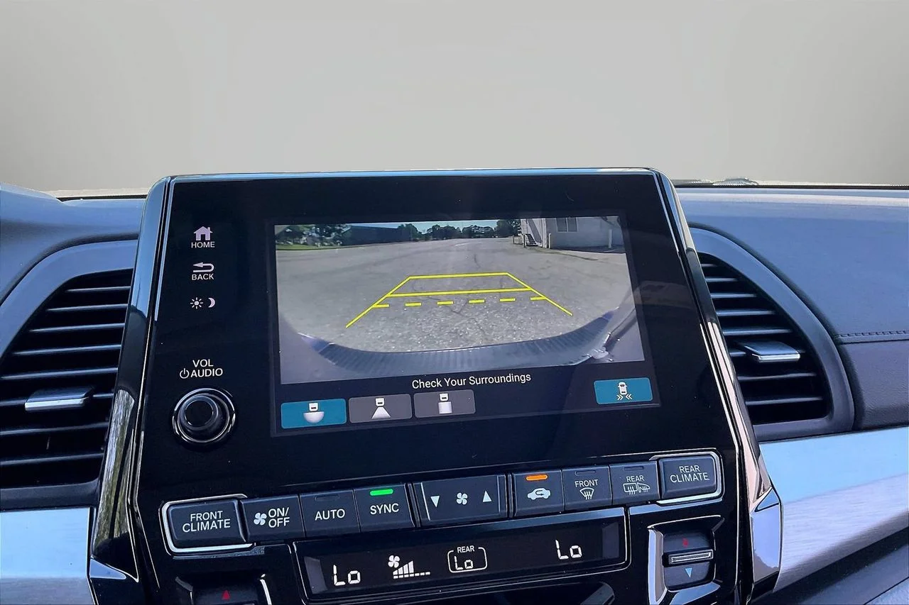 Certified Used 2024  Honda EX-L image 13