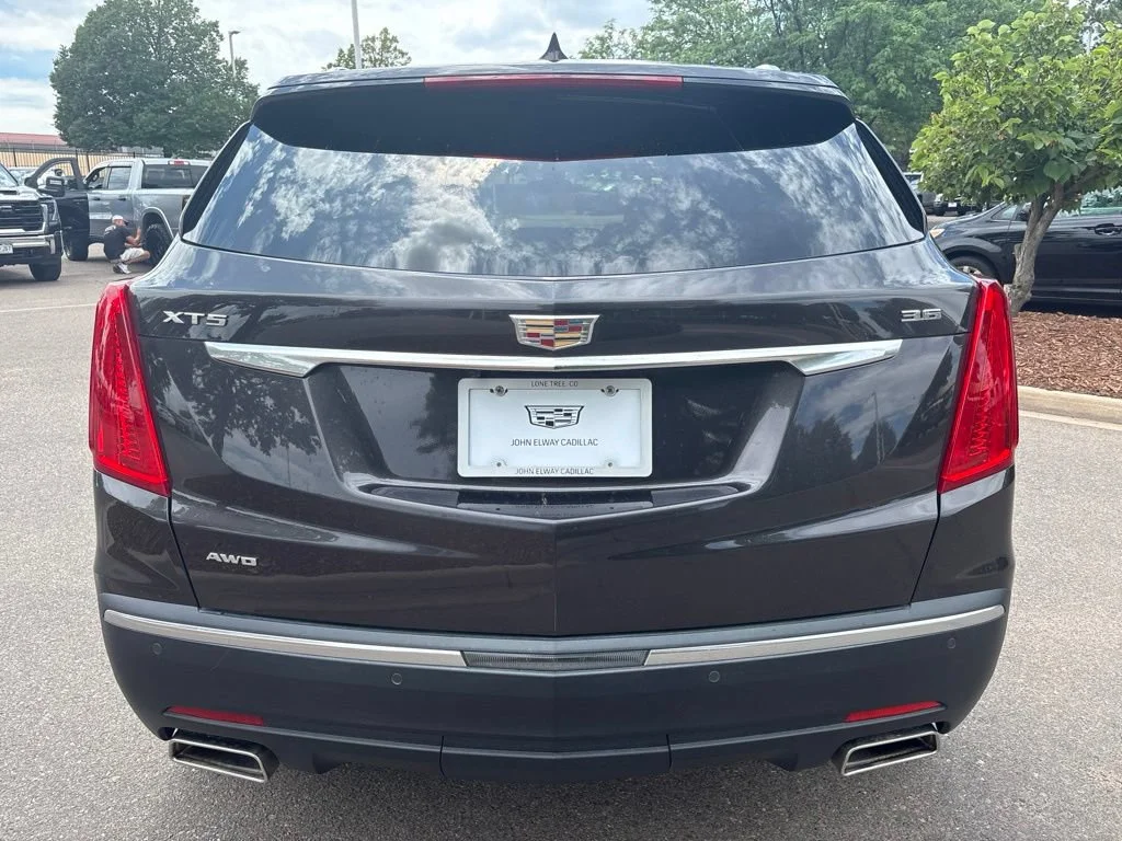 Used 2019 DARK GRANITE METALLIC Cadillac Premium Luxury AWD image 4