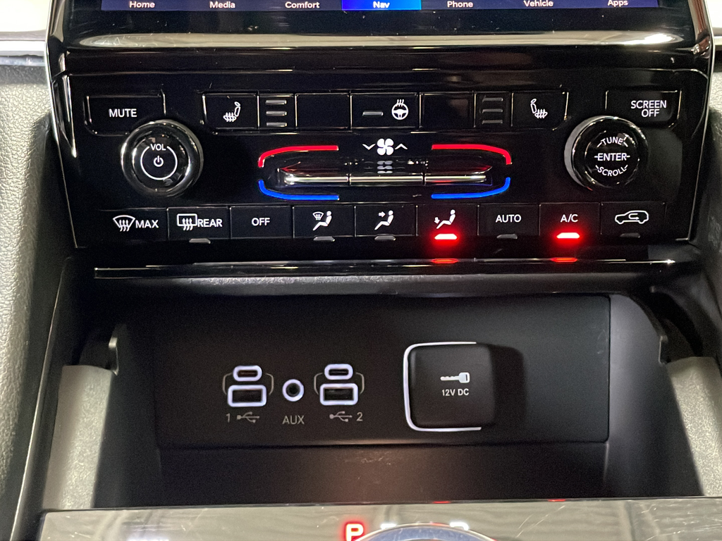 Used 2024 White Jeep 4xe image 21