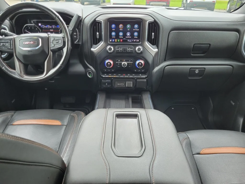 Used 2021 White GMC AT4 image 15
