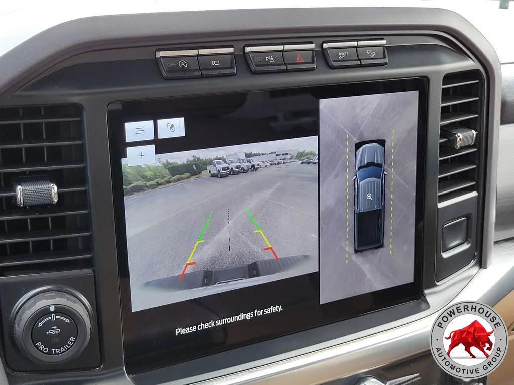 Used 2023 White Ford Lariat image 25