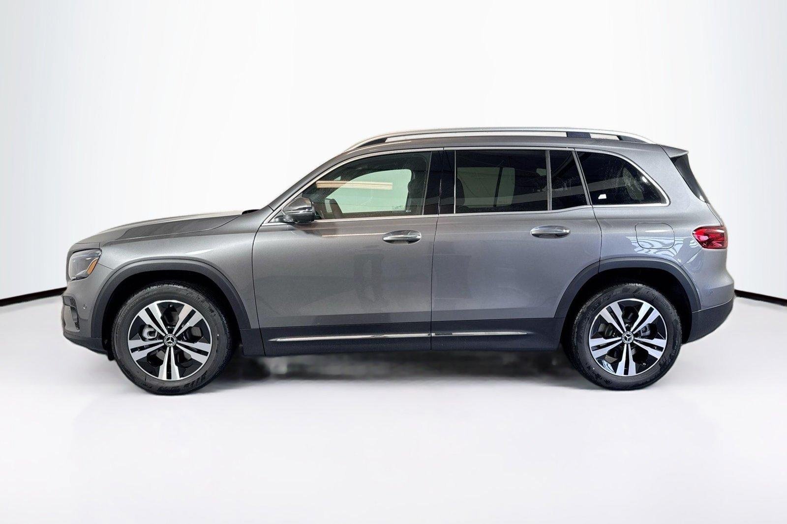 New 2026 Mountain Grey Metallic Mercedes-Benz GLB 250 image 8