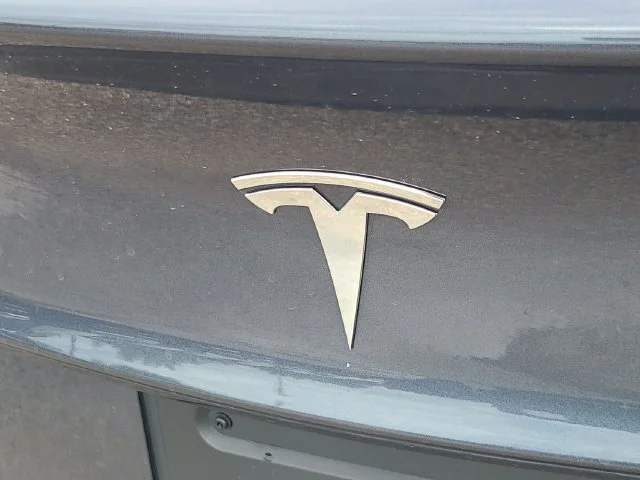Used 2022 Gray Tesla Long Range image 30
