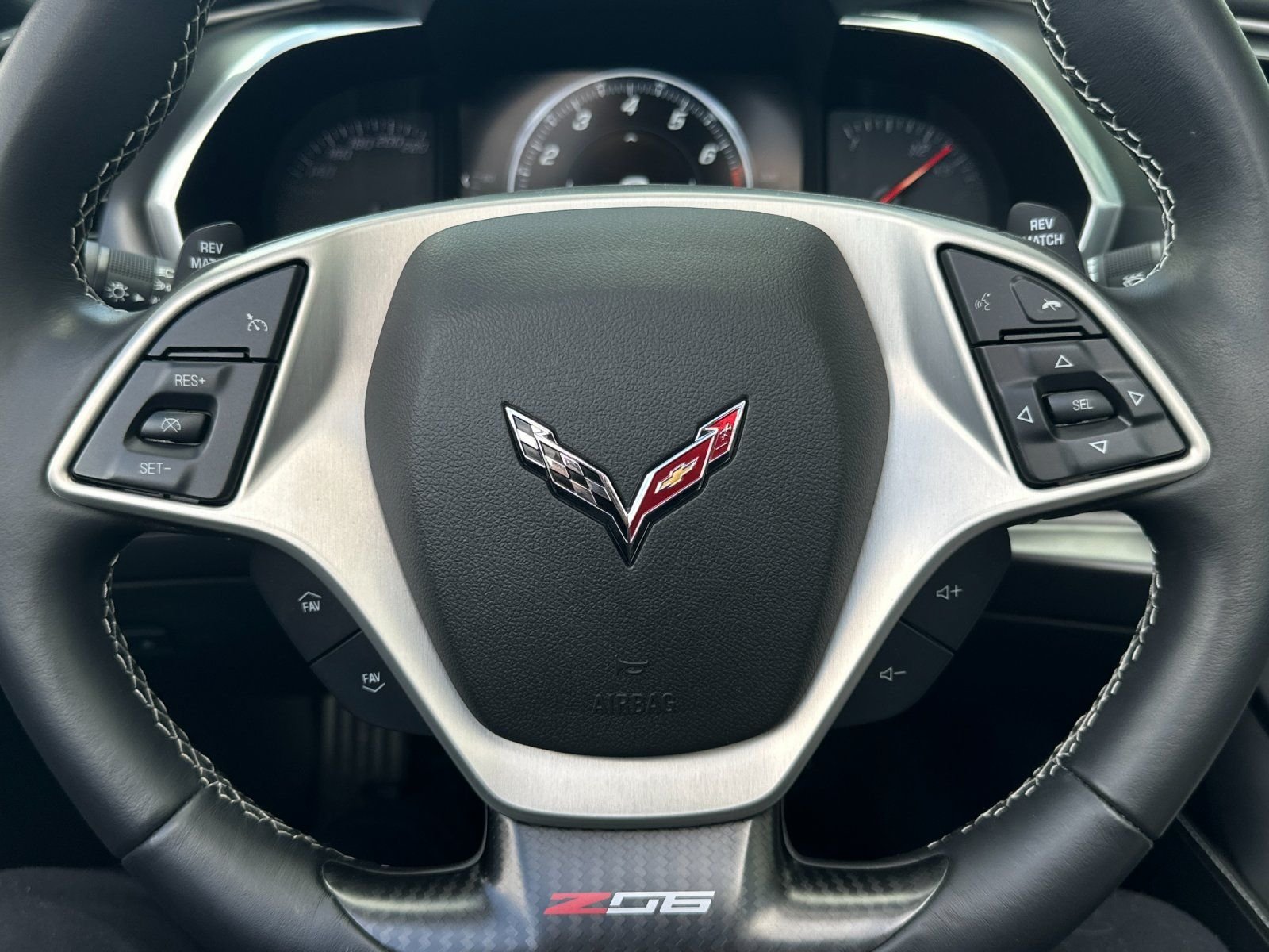 Used 2016 Arctic White Chevrolet Z06 image 19