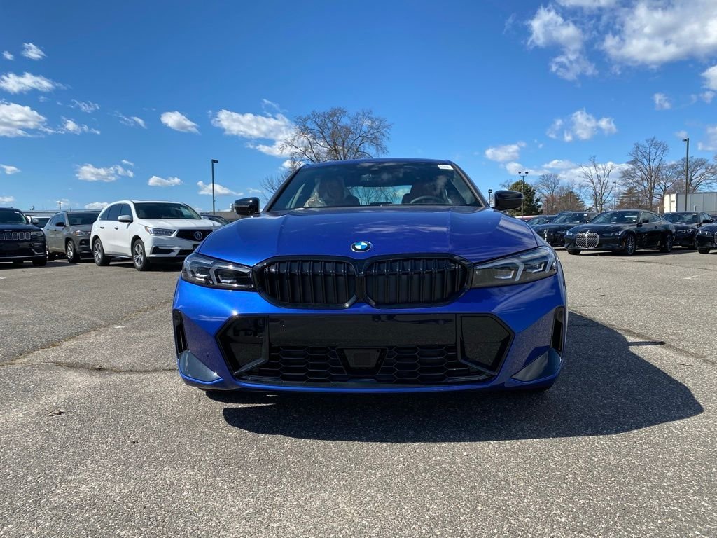 New 2026 Arctic Race Blue metallic BMW 330i NA xDrive image 2