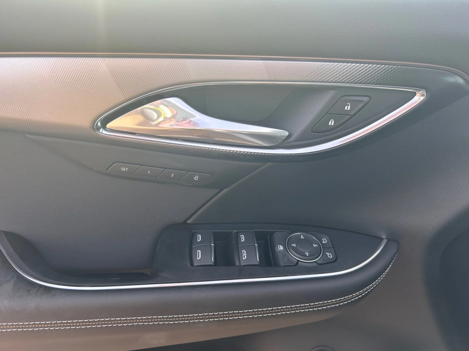 New 2026 Summit White Buick Sport Touring AWD image 17