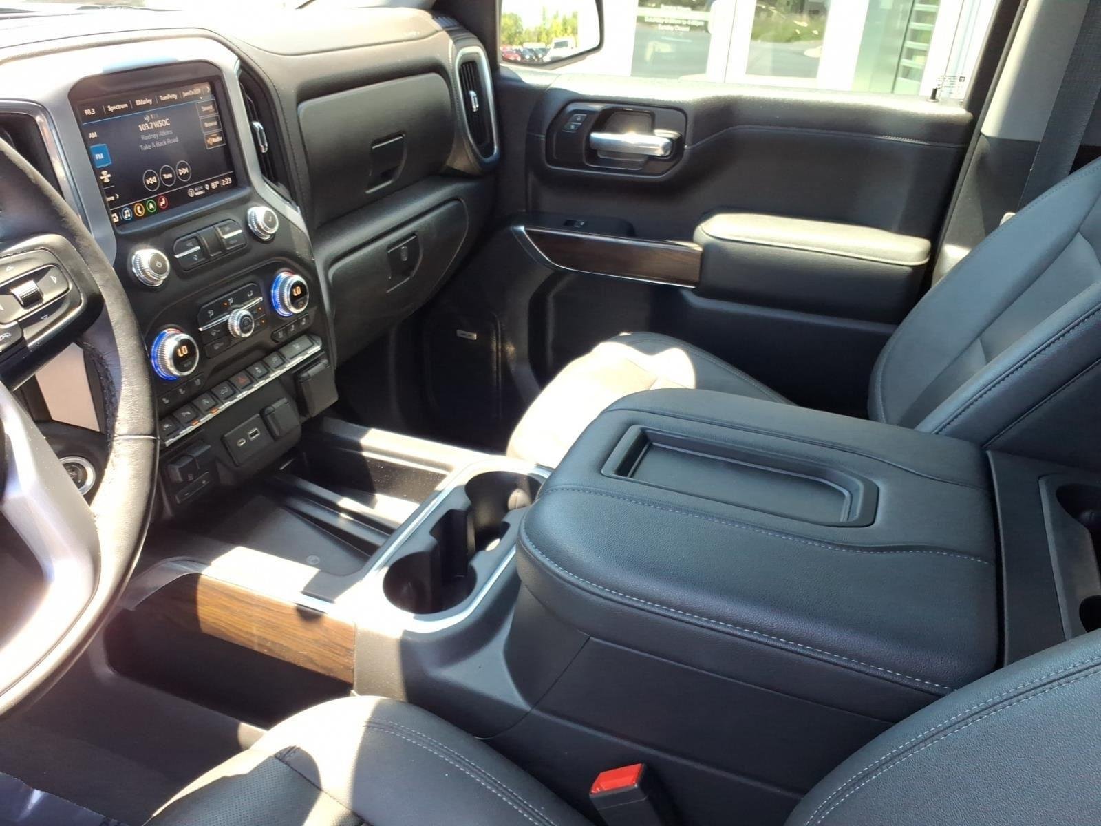 Used 2021 Onyx Black GMC SLT image 21