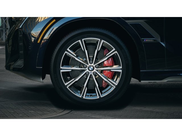 New 2027 Carbon Black Metallic BMW  image 7