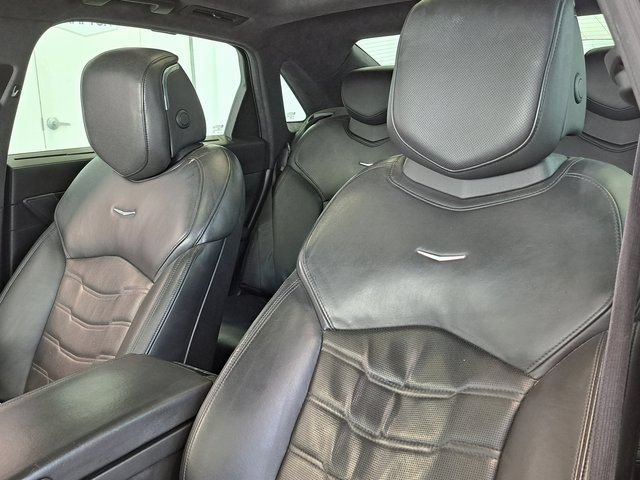 Used 2018 RADIANT SILVER METALLIC Cadillac Platinum AWD image 24